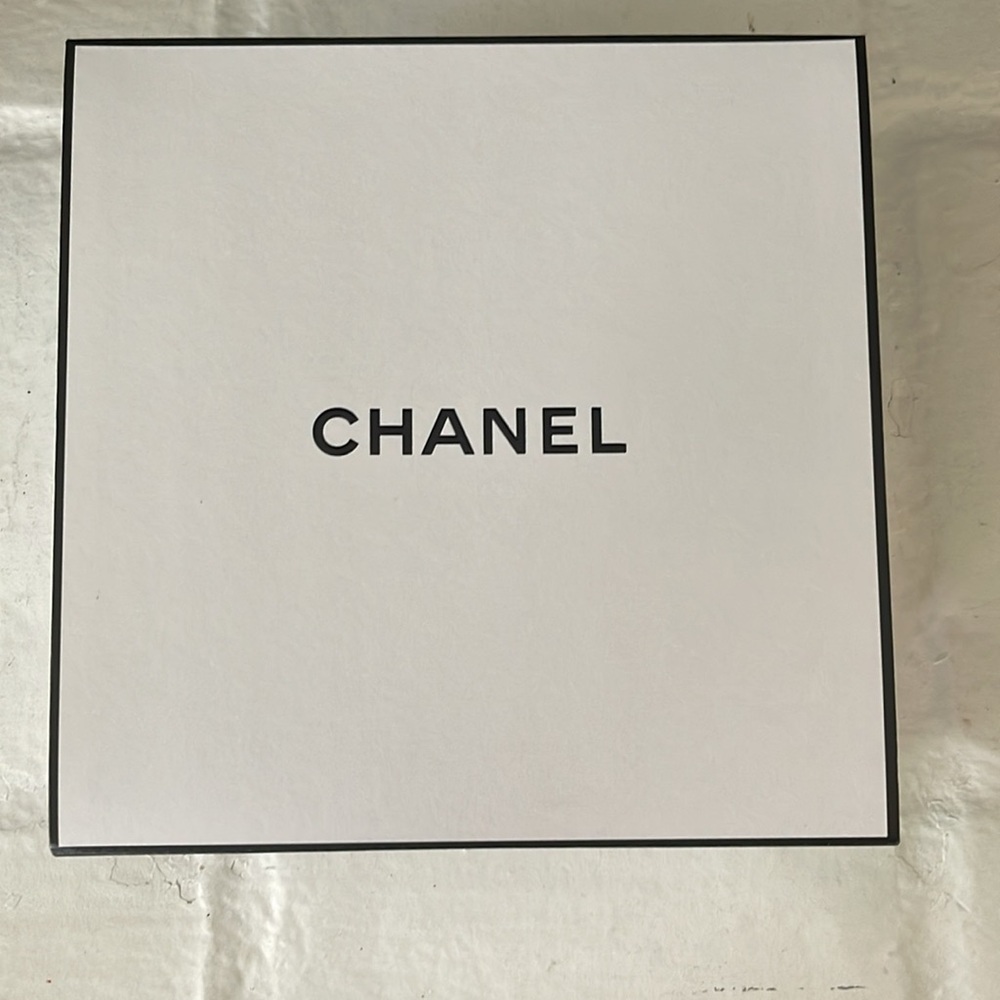 Chanel Gift Box